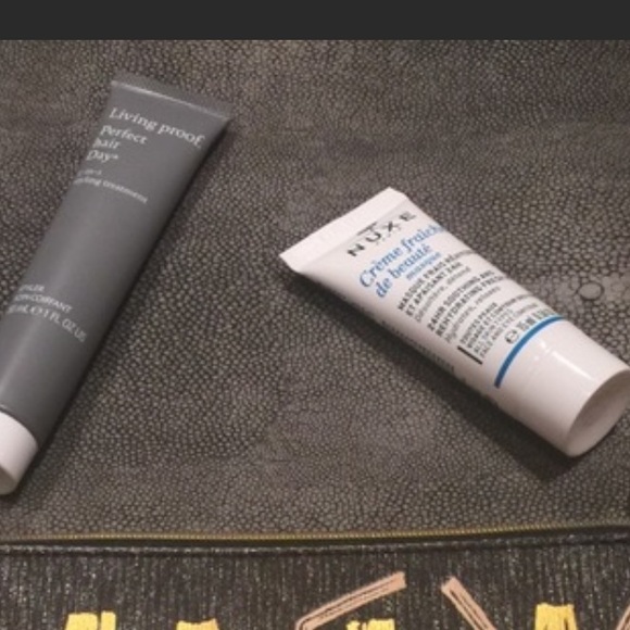 IPSY Glam BAG BUNDLE Cosmetics AND Products BUNDLE - Picture 5 of 10